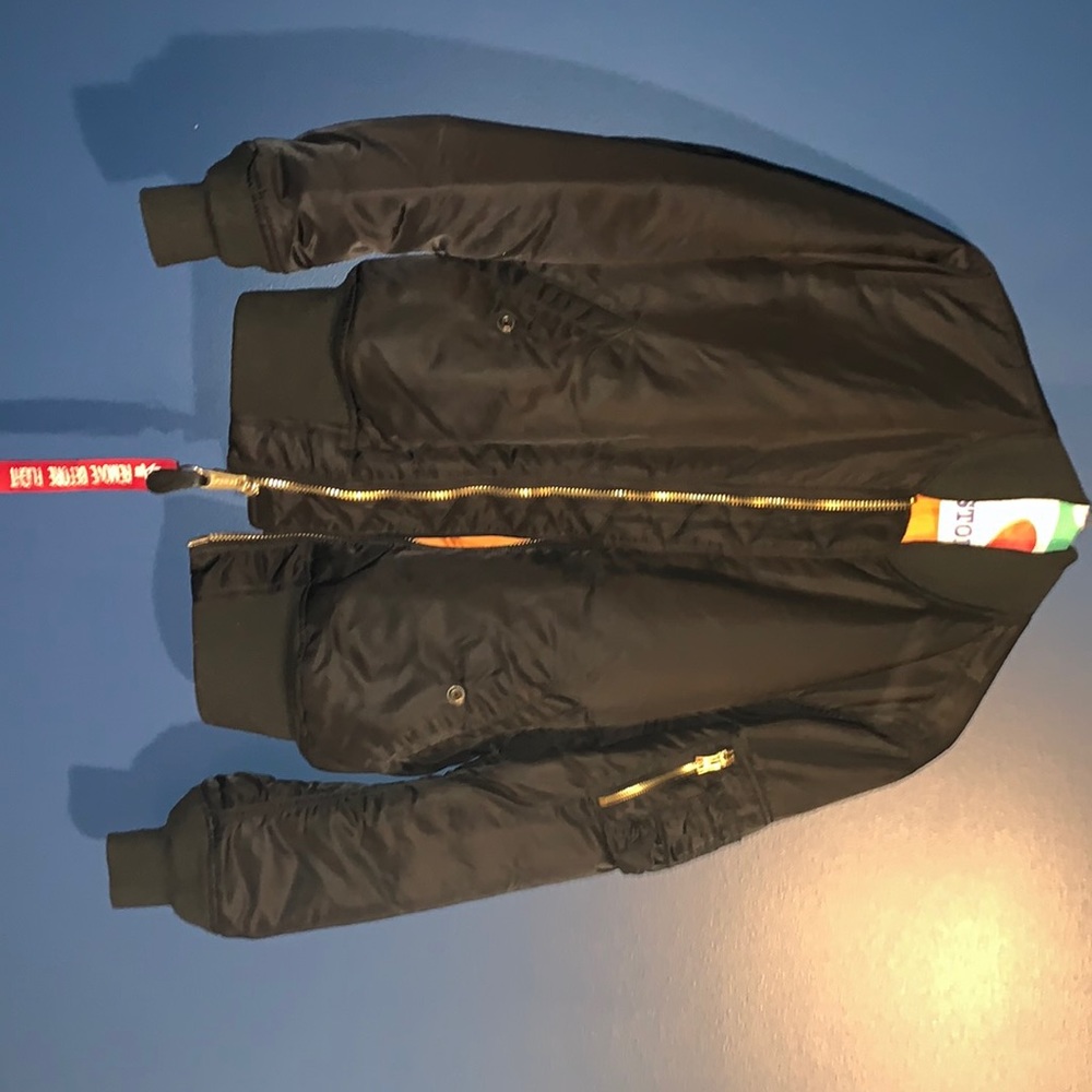 I am selling a black Alpha Industries flight jacket